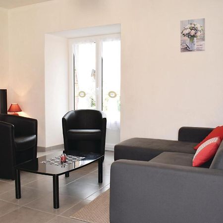 Gorgeous Home In Saint Alban With Kitchen Екстериор снимка